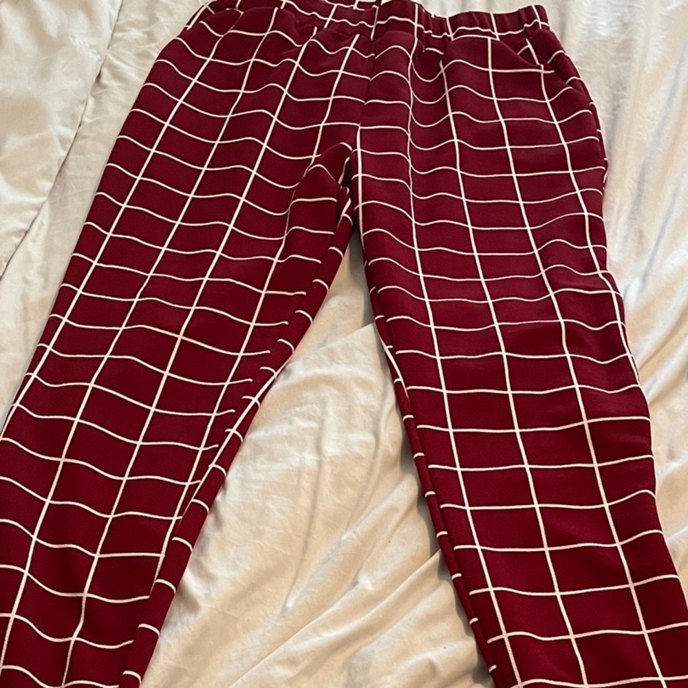 Red Grid Pattern Pants - Picture 2 of 3
